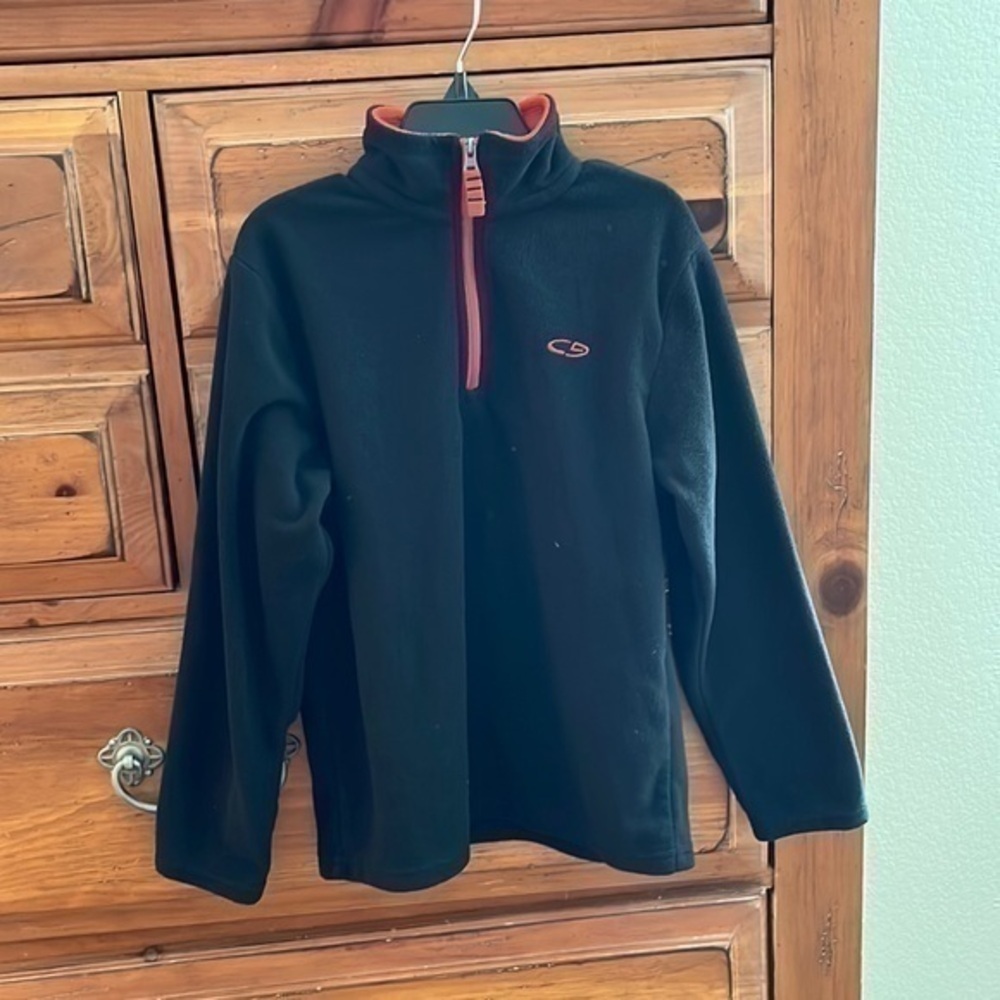 Champion C9 Boy’s Black And Red Fleece Pullover Size 6 EUC